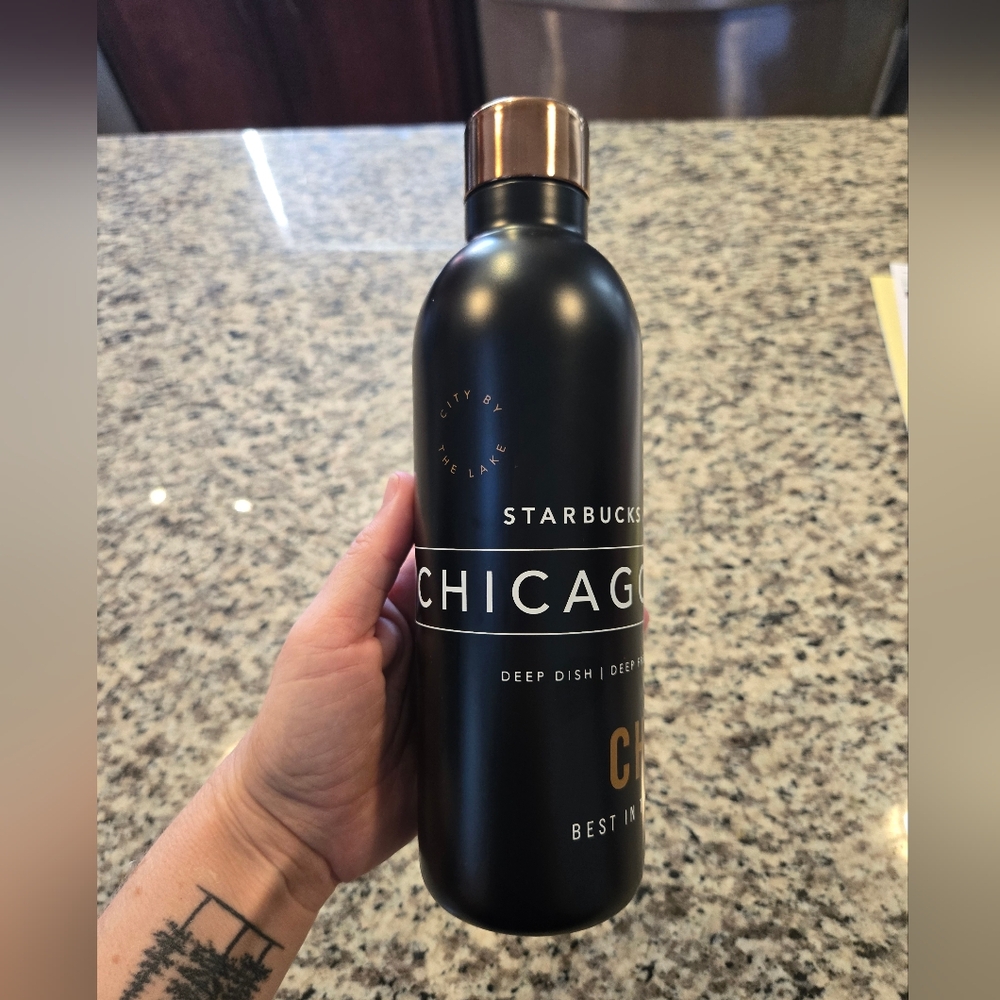 CLEARANCE 20 oz Starbucks Reserve Chicago